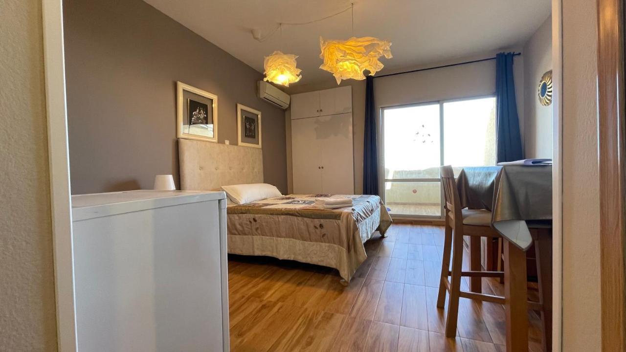 Estudio Con Vista Al Mar 19 贝纳尔马德纳 外观 照片